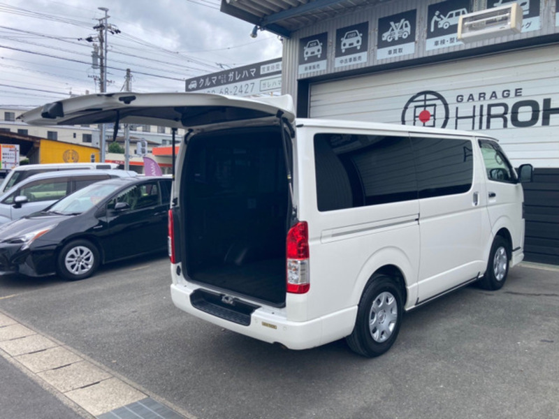 HIACE VAN-17