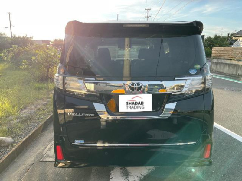 VELLFIRE-1