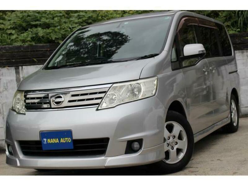 NISSAN　SERENA