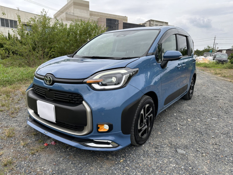 TOYOTA　SIENTA