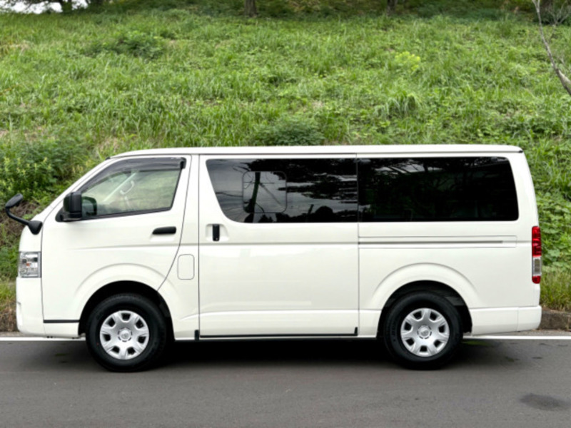 HIACE VAN-6