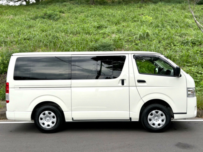 HIACE VAN-7