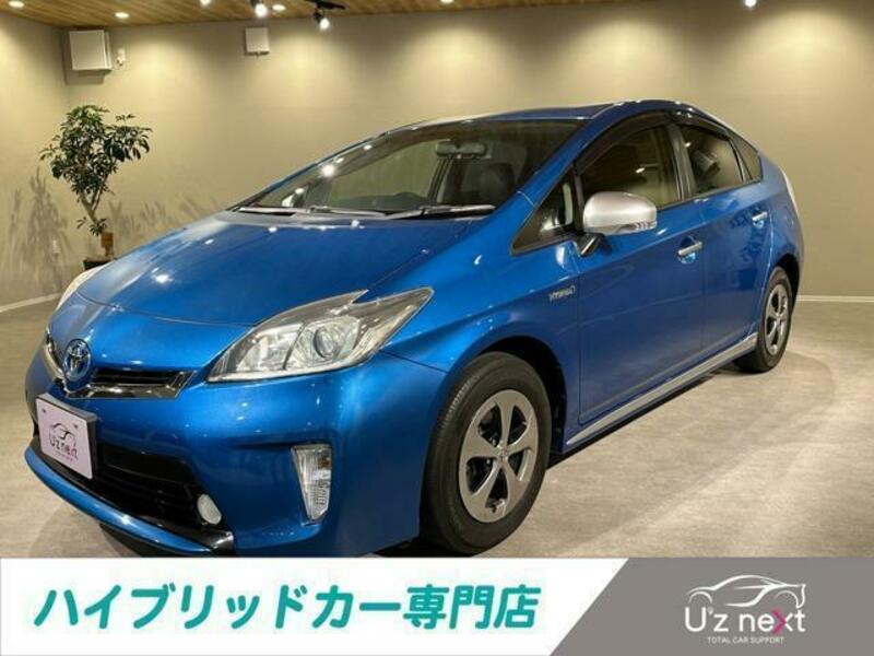 TOYOTA　PRIUS