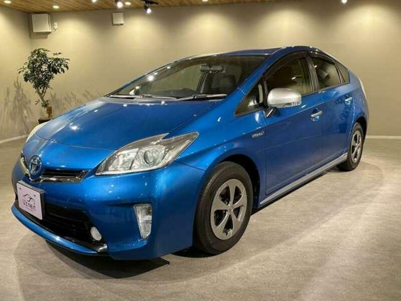 PRIUS-12