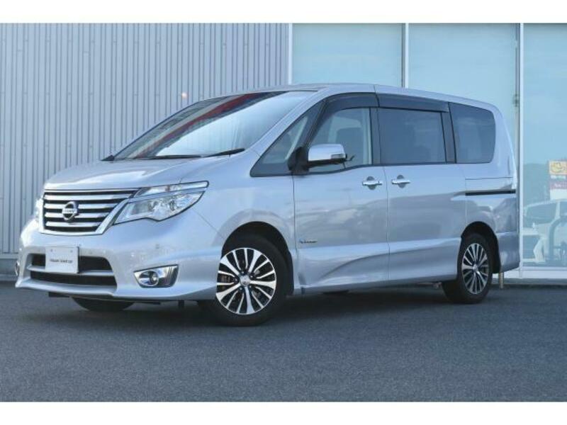 NISSAN　SERENA