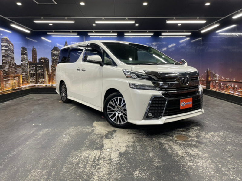 TOYOTA　VELLFIRE