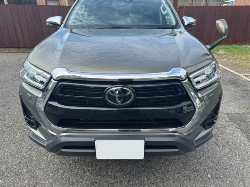 HILUX-2