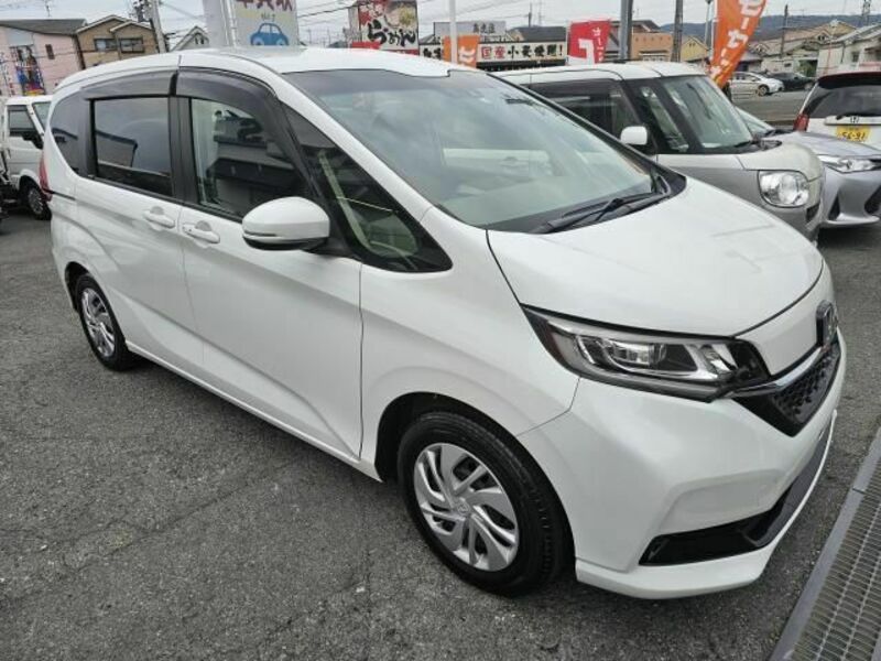 HONDA　FREED