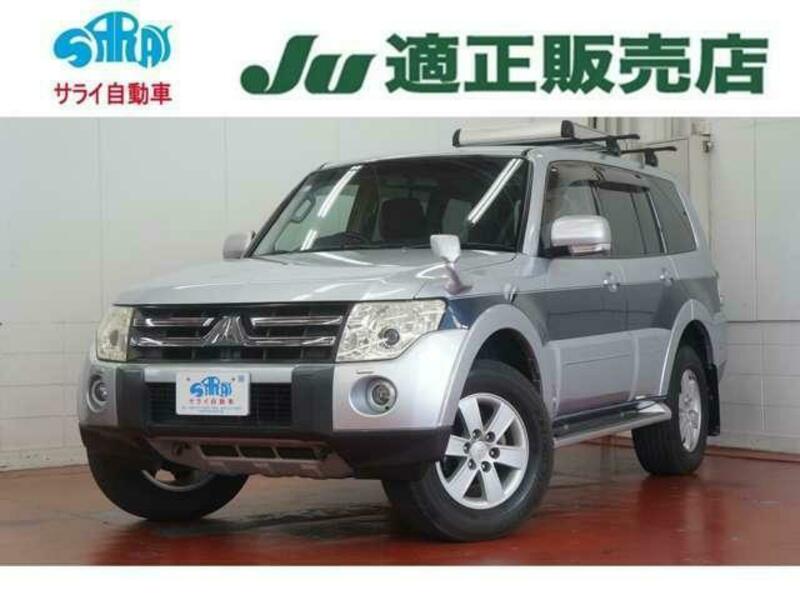 MITSUBISHI　PAJERO