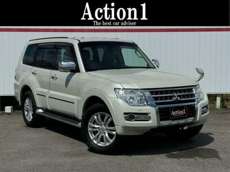 MITSUBISHI　PAJERO