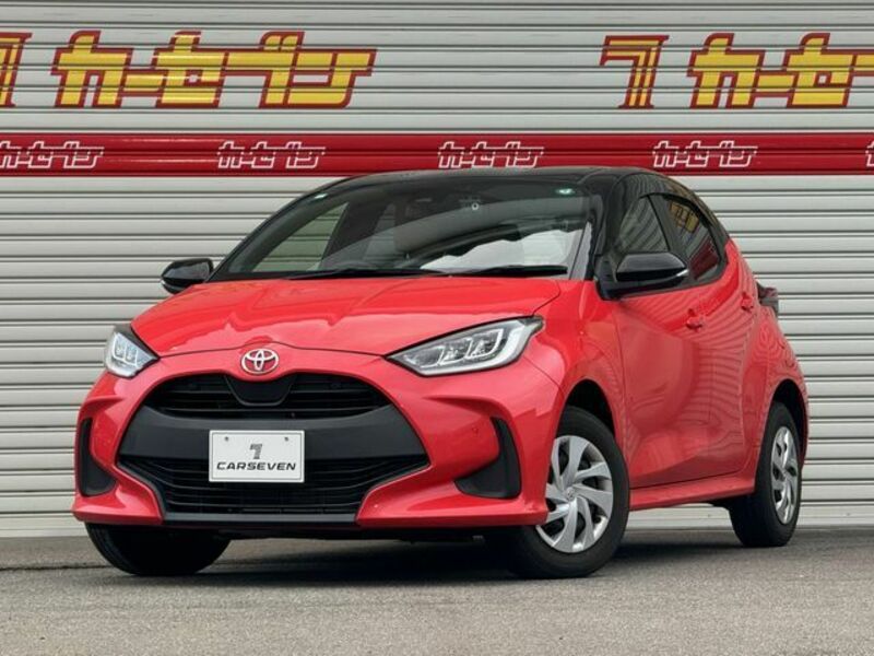 TOYOTA　YARIS