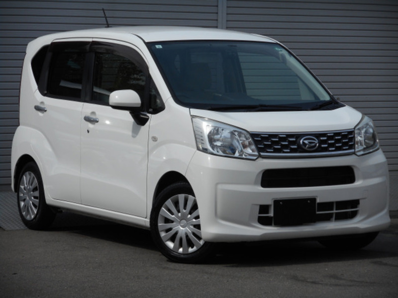 DAIHATSU　MOVE