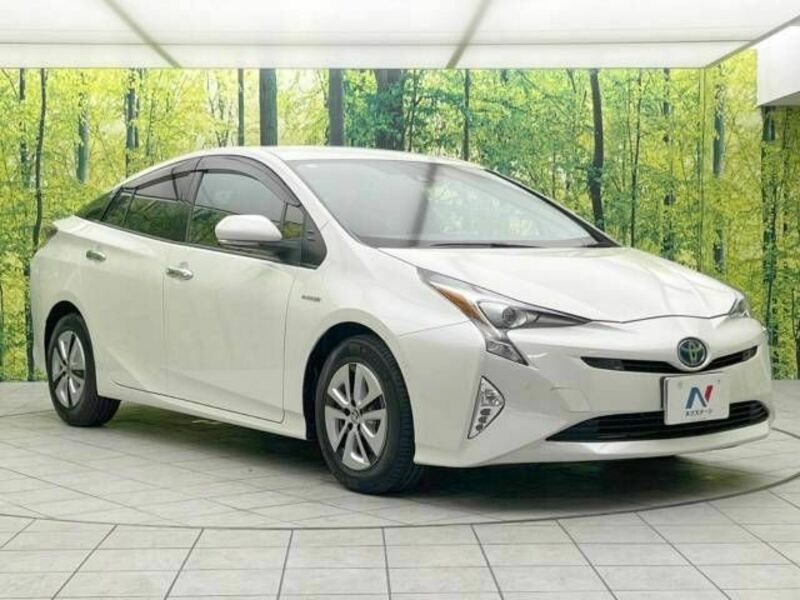 PRIUS-16