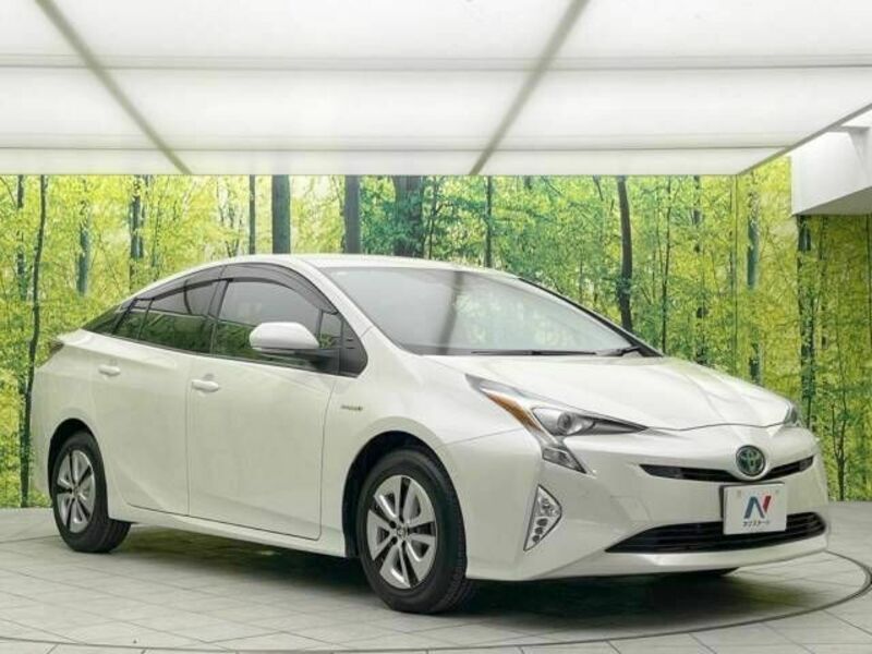 PRIUS-16