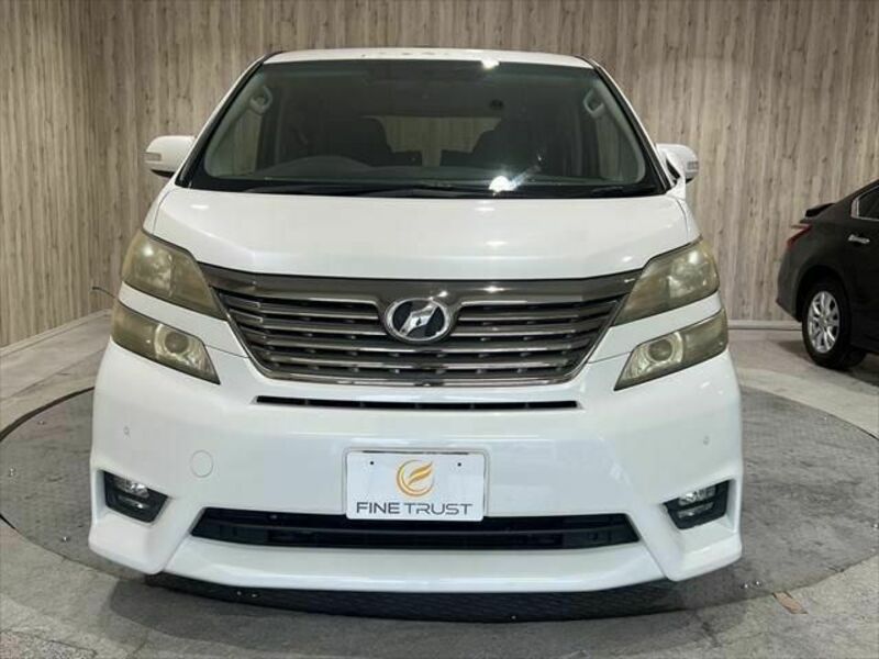 VELLFIRE-14