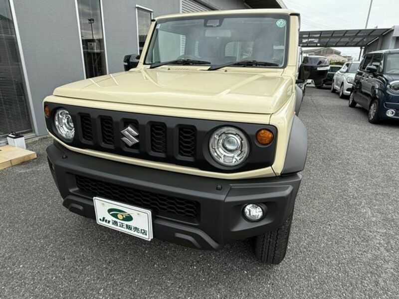 SUZUKI　JIMNY SIERRA