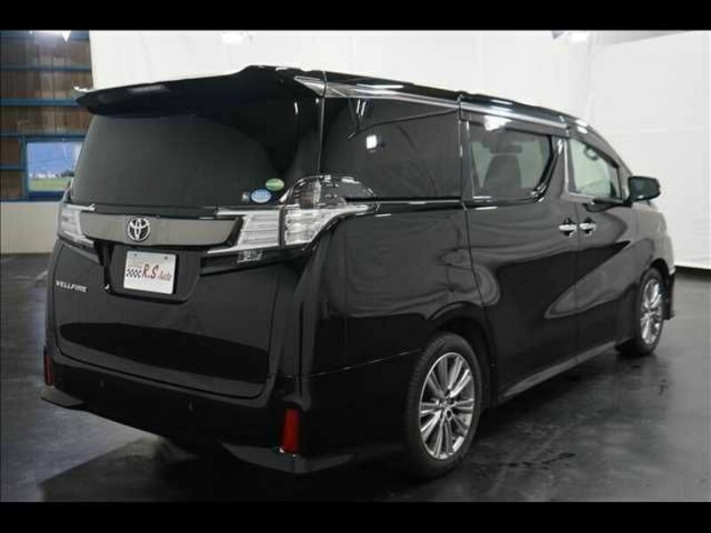 VELLFIRE-8