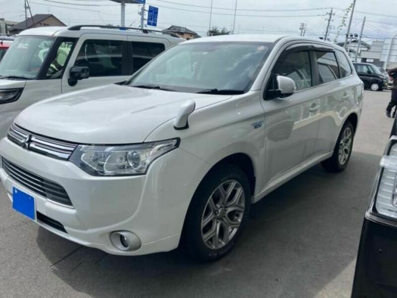 OUTLANDER PHEV