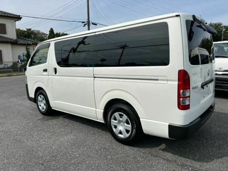 HIACE VAN-4