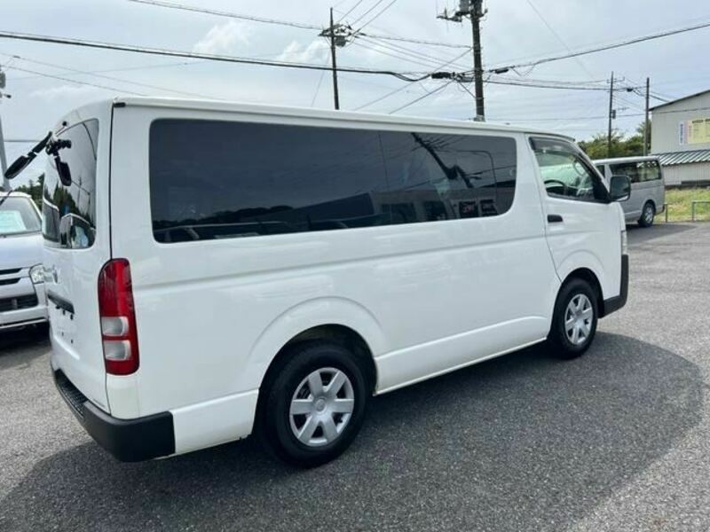 HIACE VAN-7