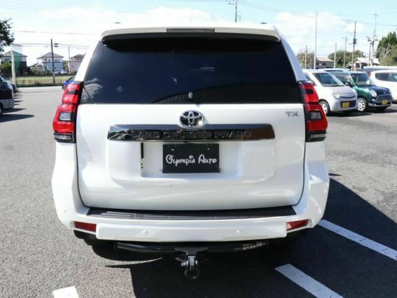 LAND CRUISER PRADO-6