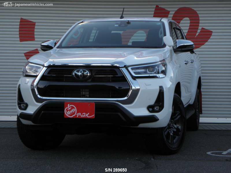 TOYOTA　HILUX