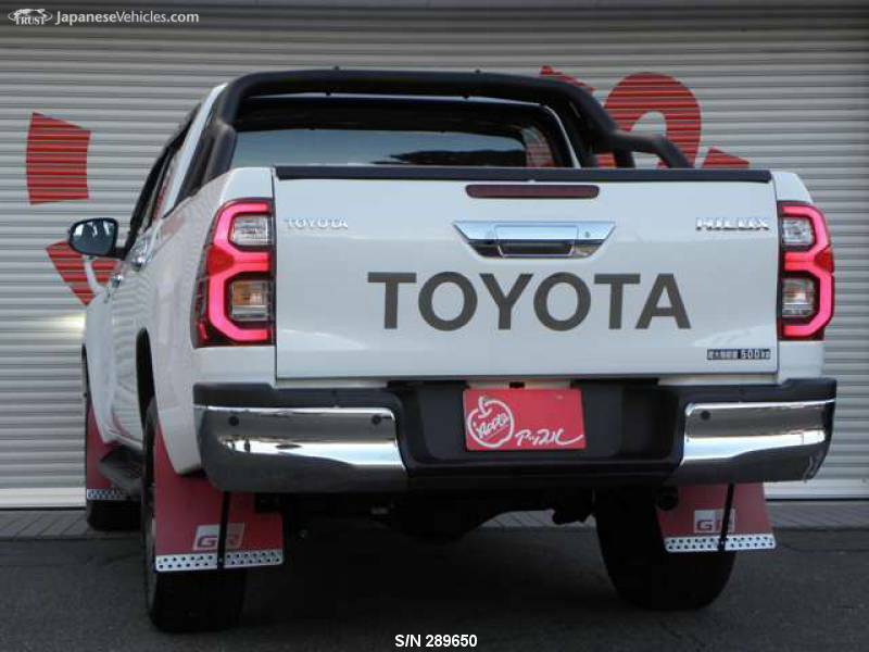 HILUX-3