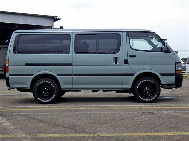 HIACE VAN-3