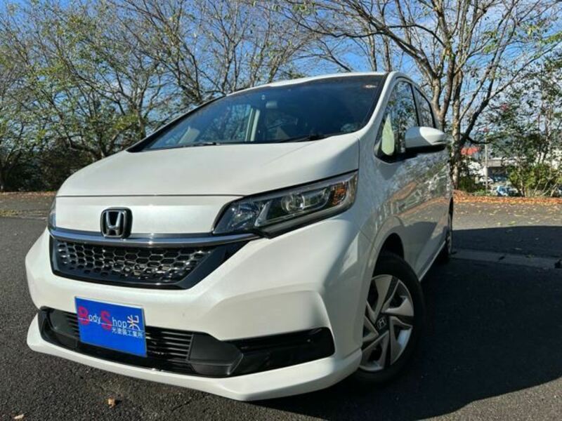 HONDA　FREED