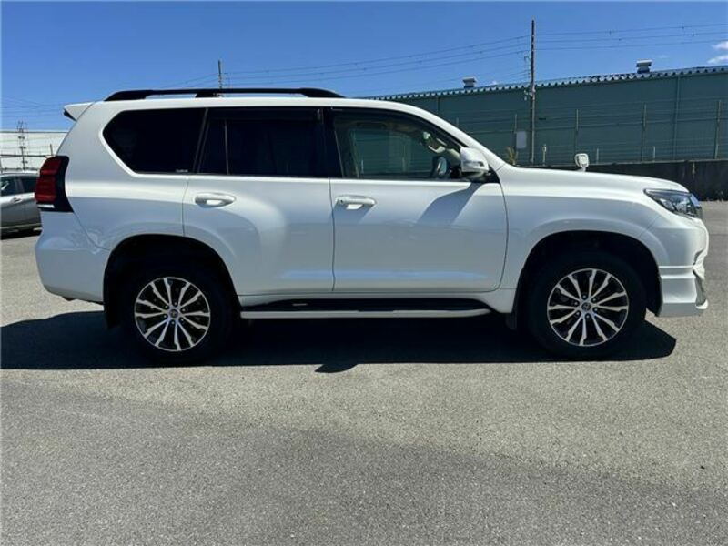 LAND CRUISER PRADO-5