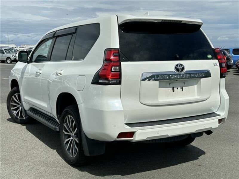 LAND CRUISER PRADO-3