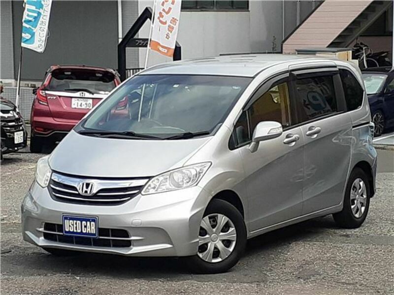 HONDA　FREED