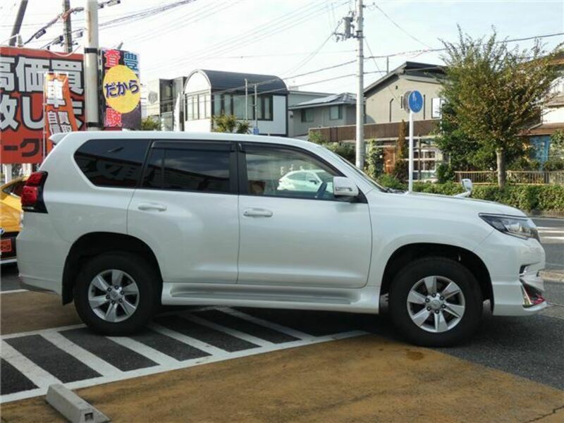 LAND CRUISER PRADO-5