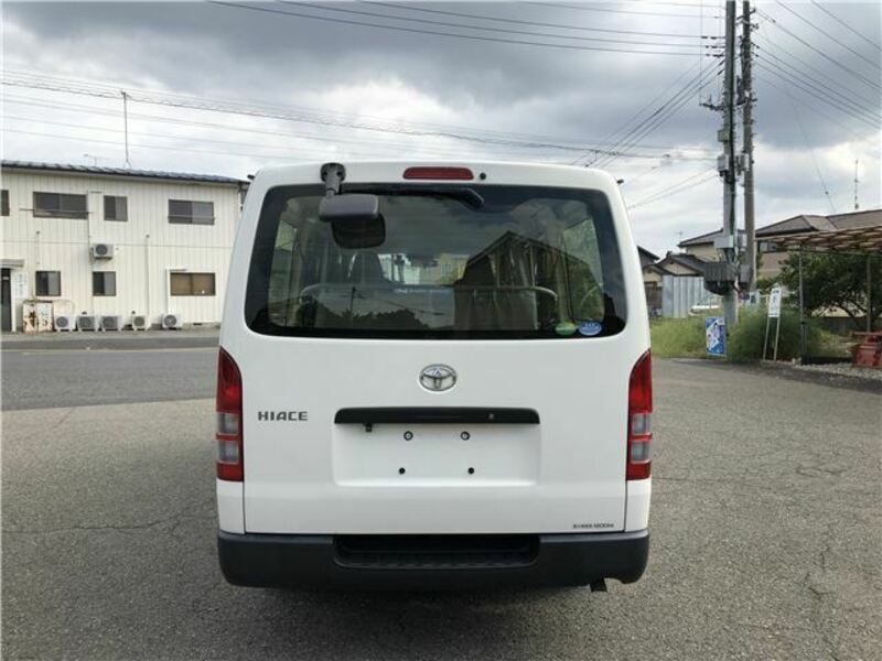 HIACE VAN-1