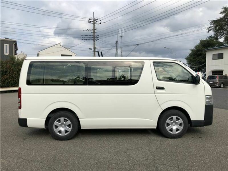 HIACE VAN-5