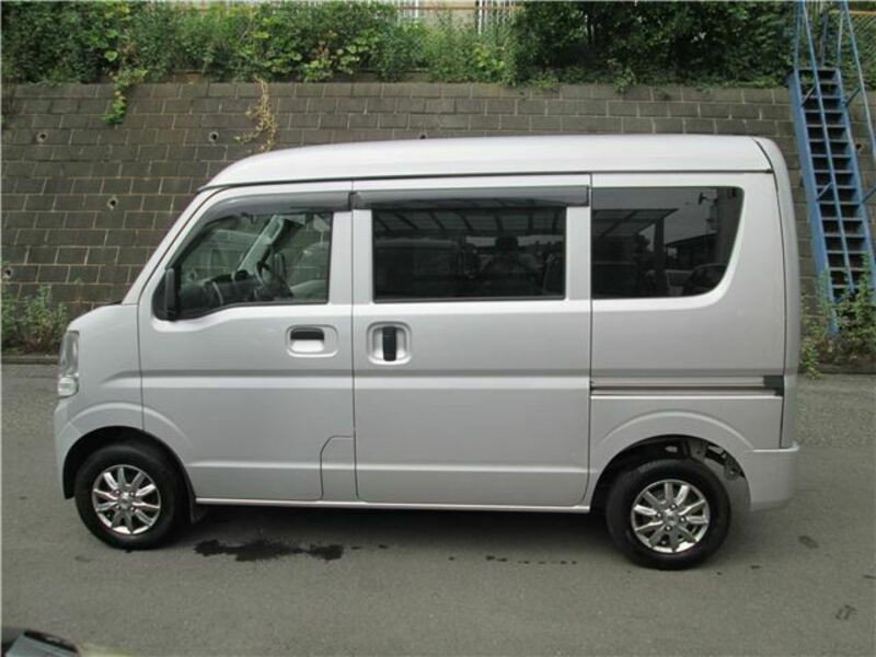 MINICAB VAN-4