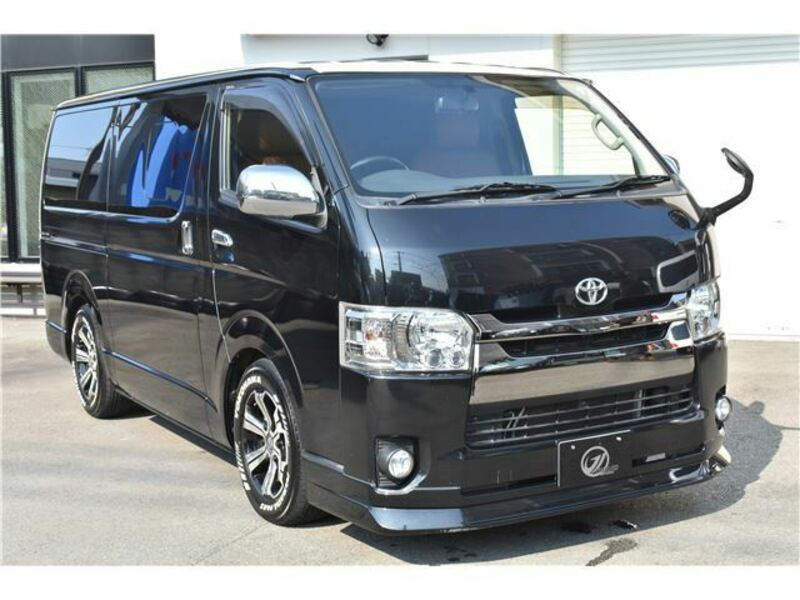 HIACE VAN-1