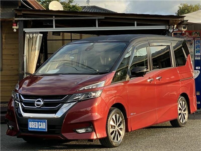 NISSAN　SERENA