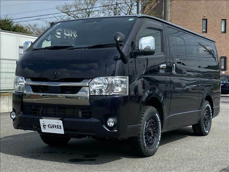 HIACE VAN-11