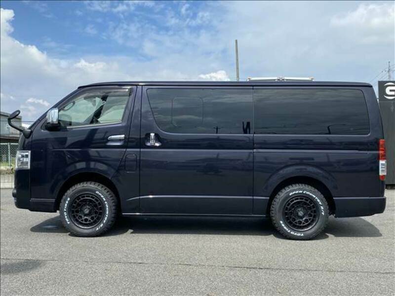 HIACE VAN-13