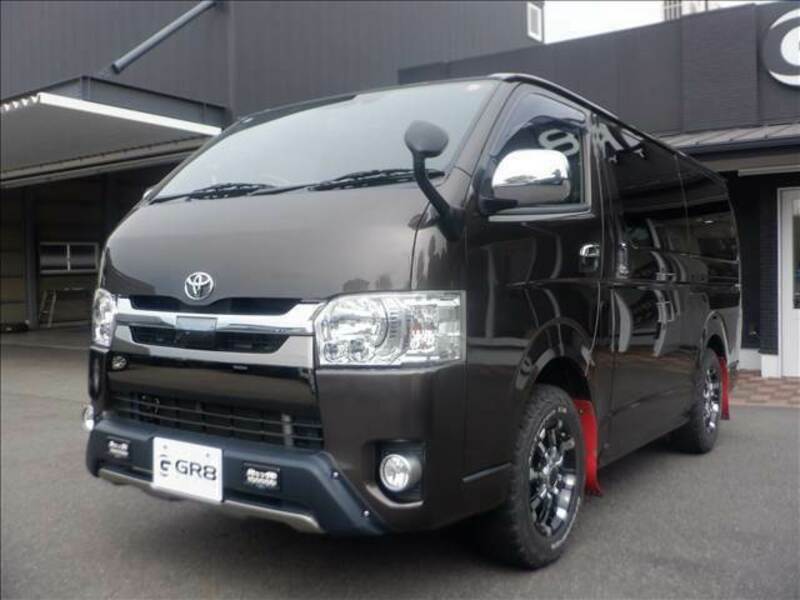 HIACE VAN-11