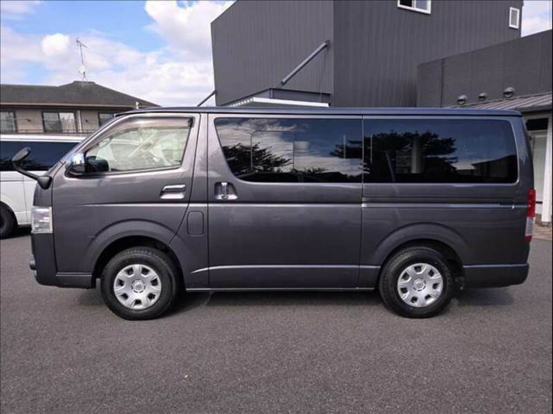 HIACE VAN-13