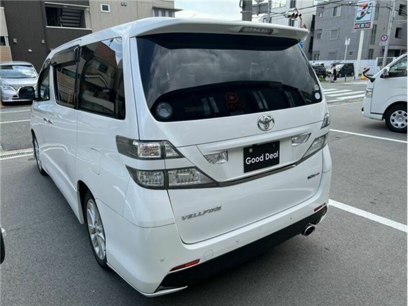 VELLFIRE-26