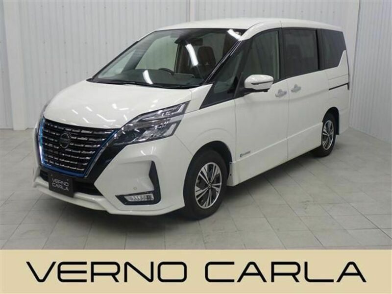 NISSAN　SERENA