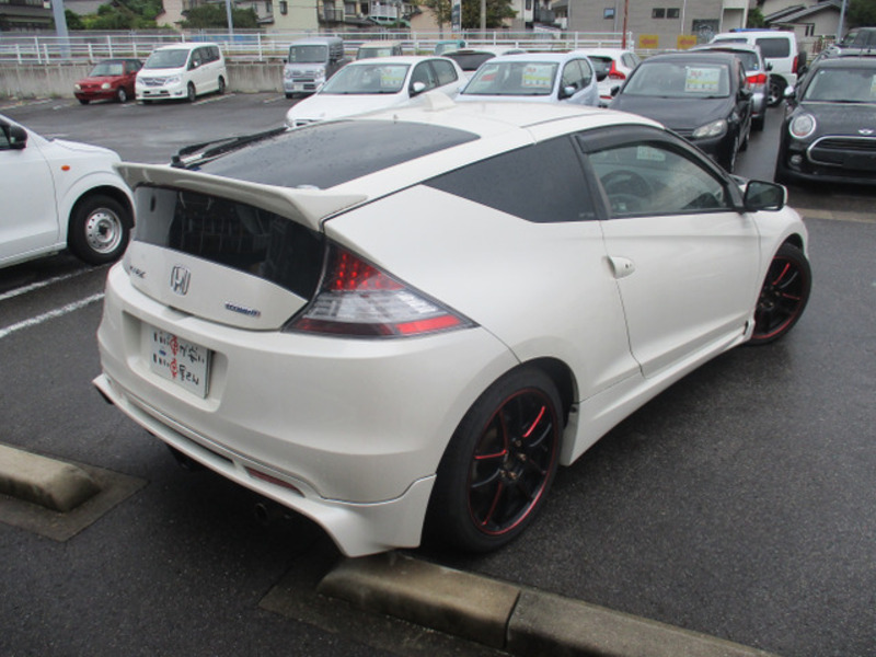 CR-Z-6