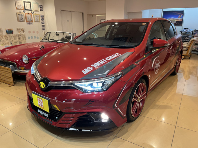 TOYOTA　AURIS