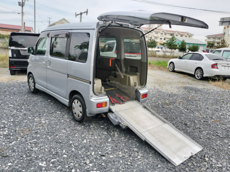 DAIHATSU　ATRAI WAGON