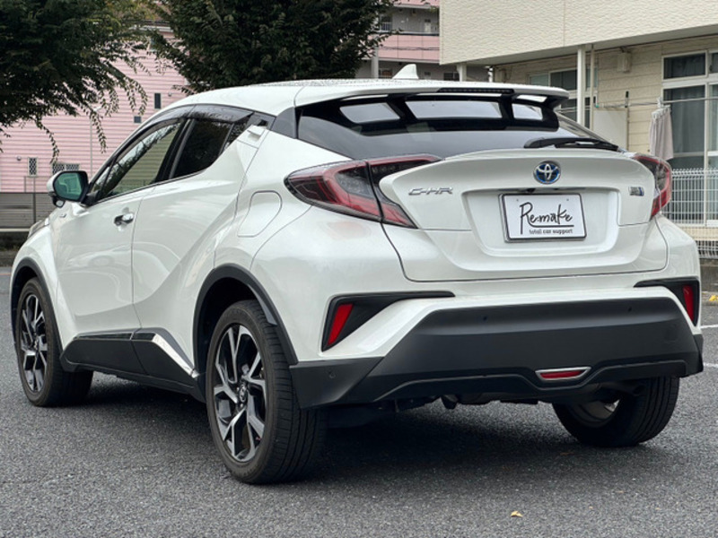 C-HR-7