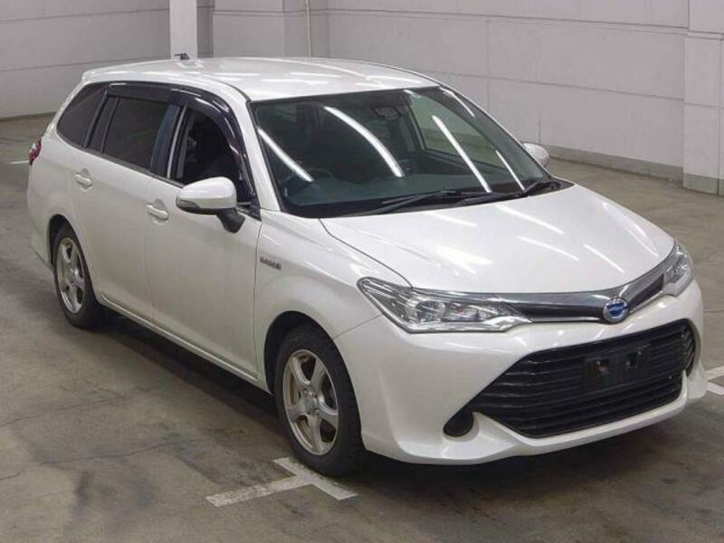 TOYOTA　COROLLA FIELDER