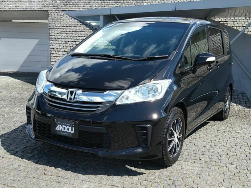 HONDA　FREED